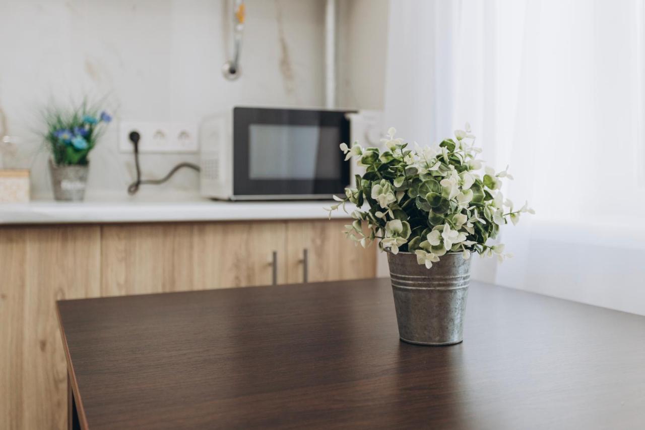 סומי Luxe Apartments 5.26 Near Lavina 5 Floor מראה חיצוני תמונה