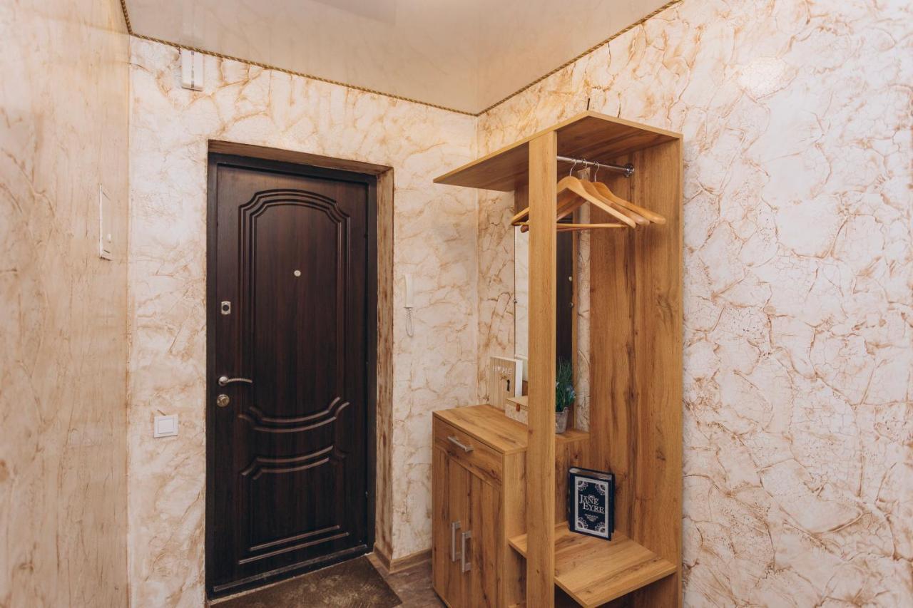 סומי Luxe Apartments 5.26 Near Lavina 5 Floor מראה חיצוני תמונה