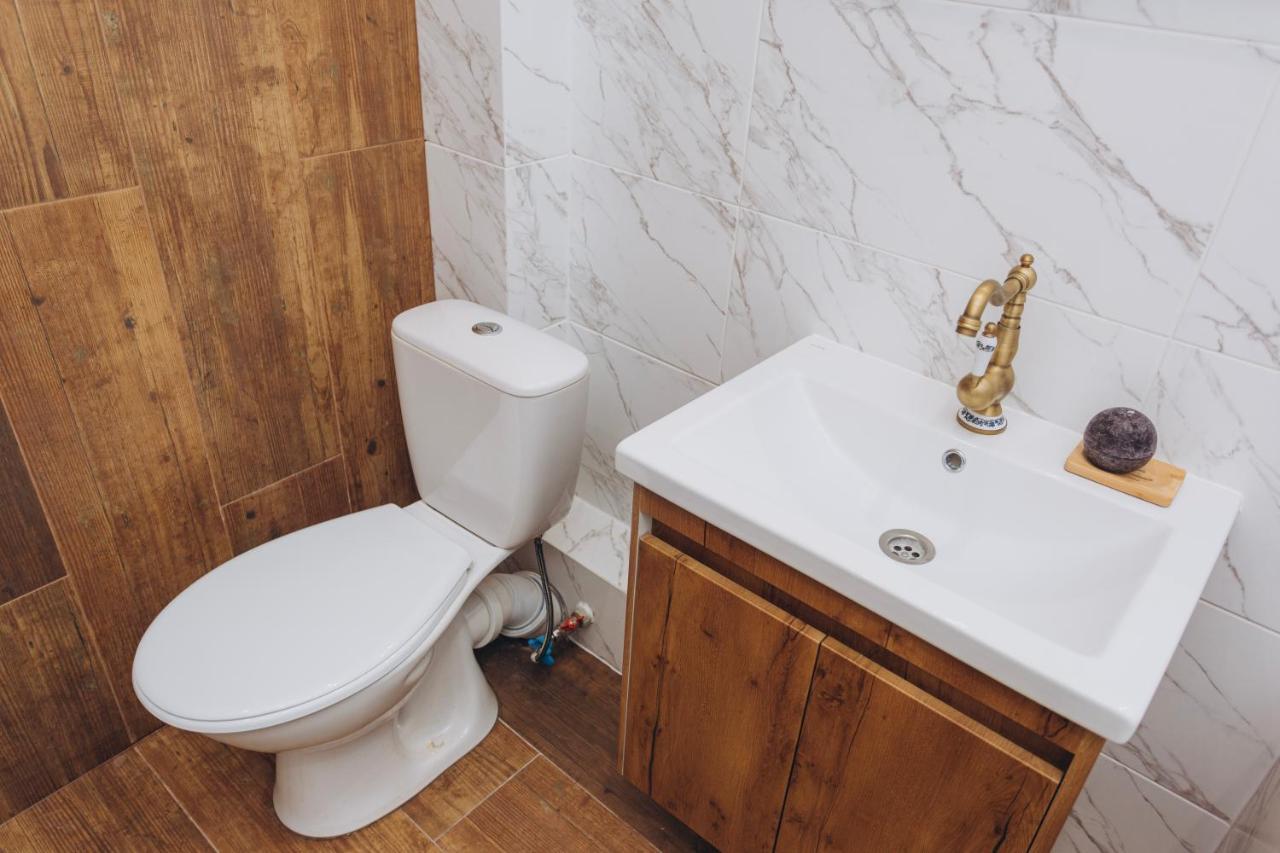 סומי Luxe Apartments 5.26 Near Lavina 5 Floor מראה חיצוני תמונה