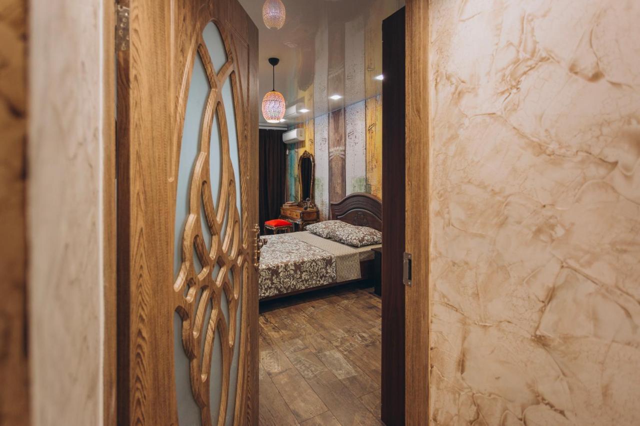 סומי Luxe Apartments 5.26 Near Lavina 5 Floor מראה חיצוני תמונה